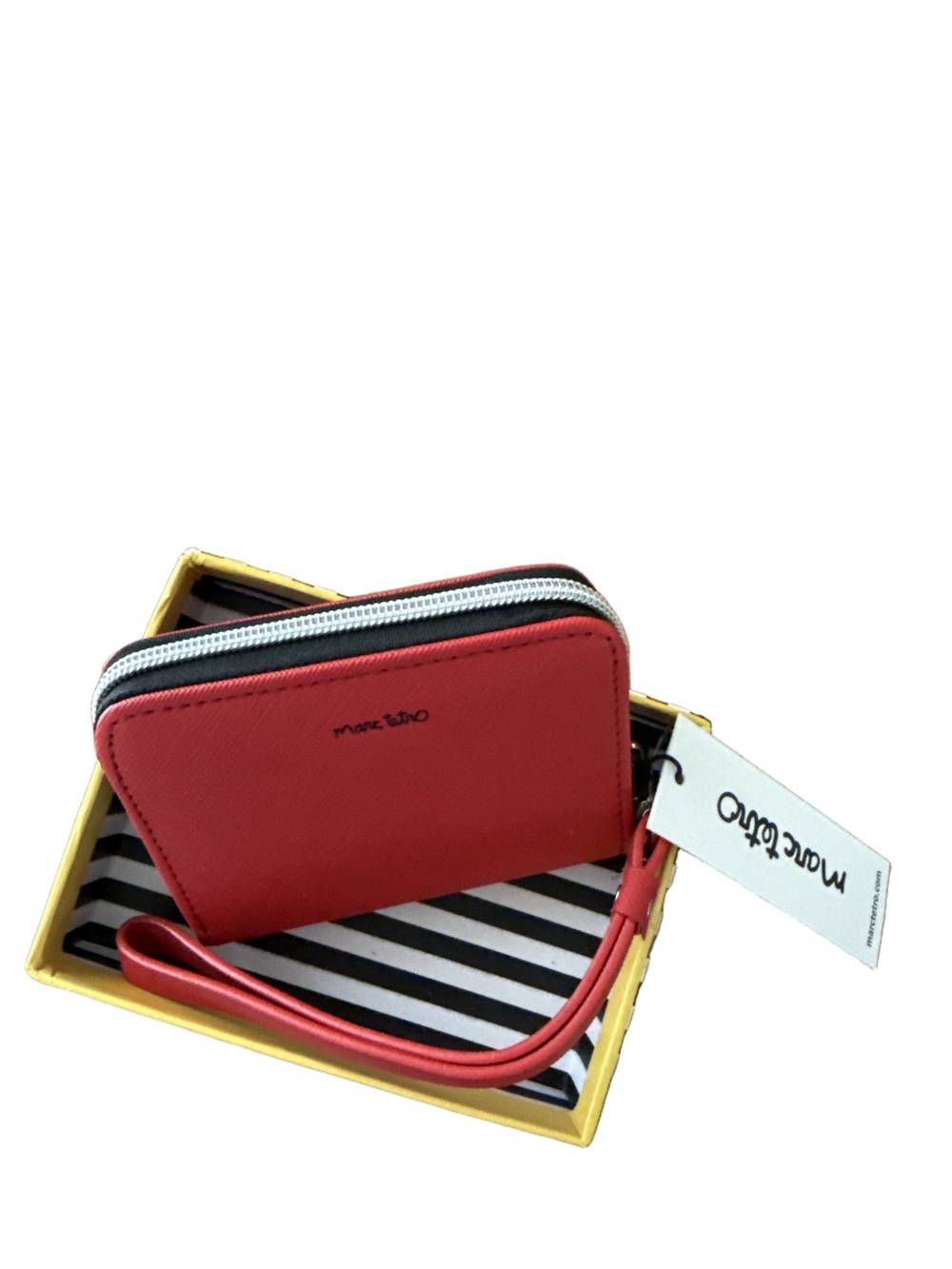 Marc Tetro Bulldog Small Zip Wallet - Picture 2 of 3